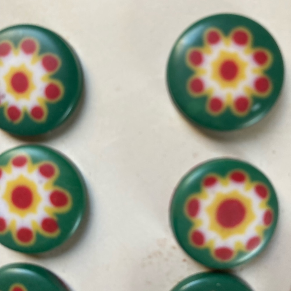 Vintage Buttons Sewing Supplies - Picture 6 of 9
